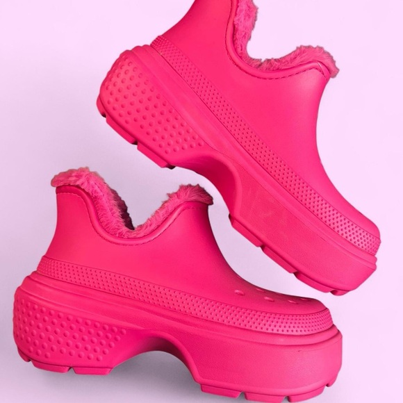 CROCS Pink Stomp Lined Shorty Boot - Picture 1 of 4